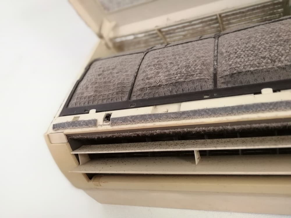 mouldy air conditioner
